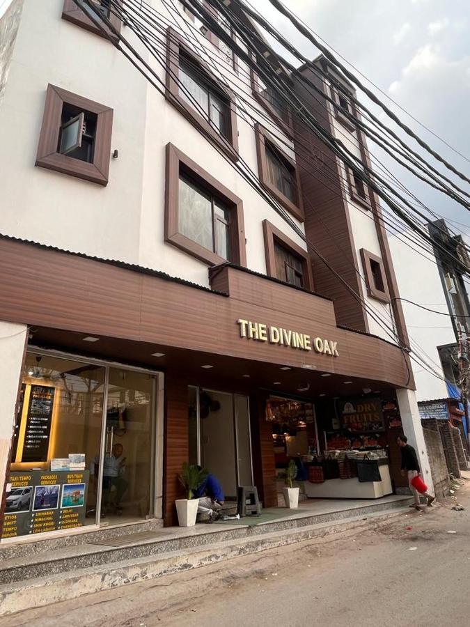 The Divine Oak Hotel Katra  Kültér fotó